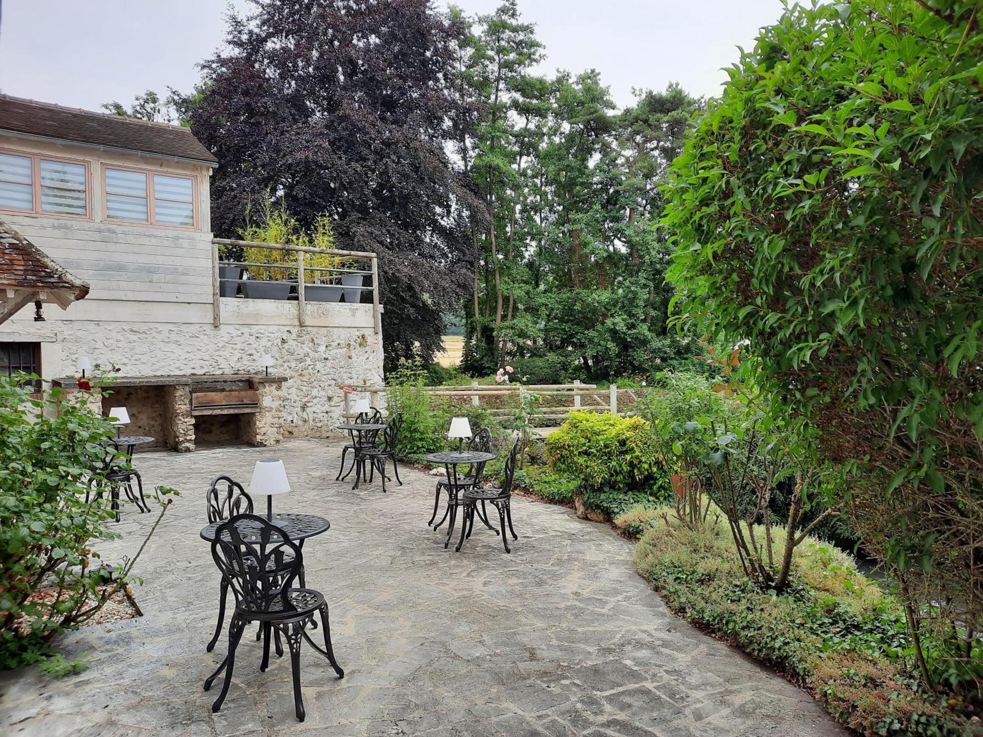 Charme Au Fil De L'Eau Hotel Vendieres Exterior foto